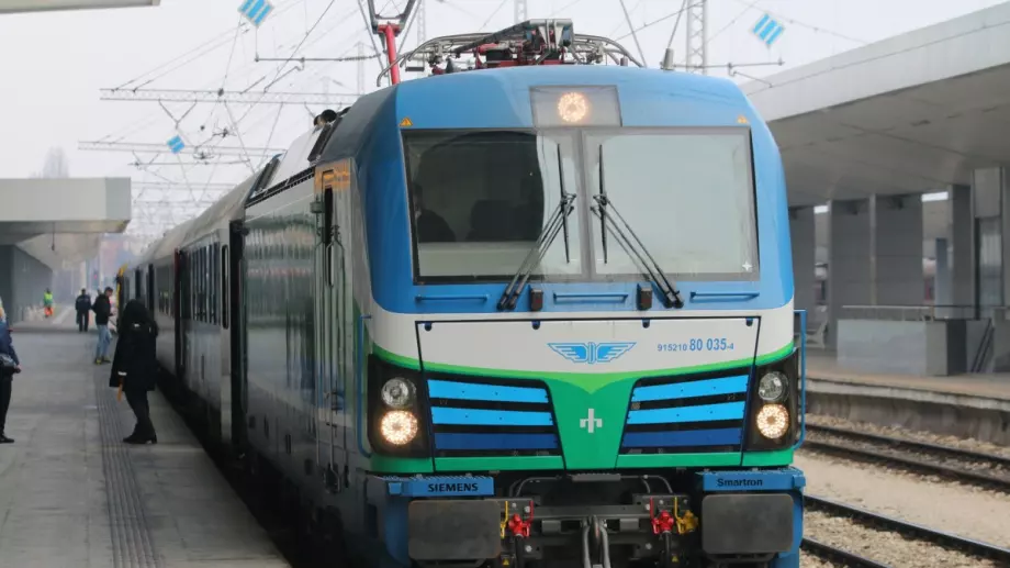 ЖП линията от България до Албания трябва да е готова до 2030 г.