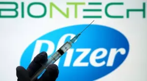 Първите камиони с ваксината на Pfizer-BioNTech тръгнаха от Белгия 