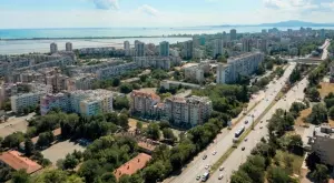 Бум на сделките с имоти, цените по морето скачат