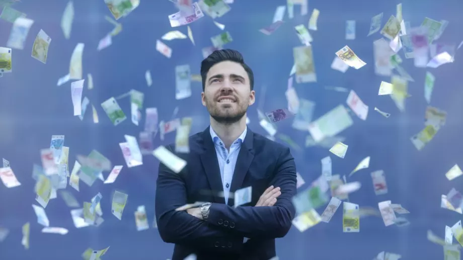 Forbes: Топ 10 на най-богатите хора в света за 2022 година