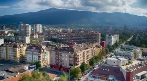 Каква заплата трябва да вземаме, за да си купим жилище на кредит?