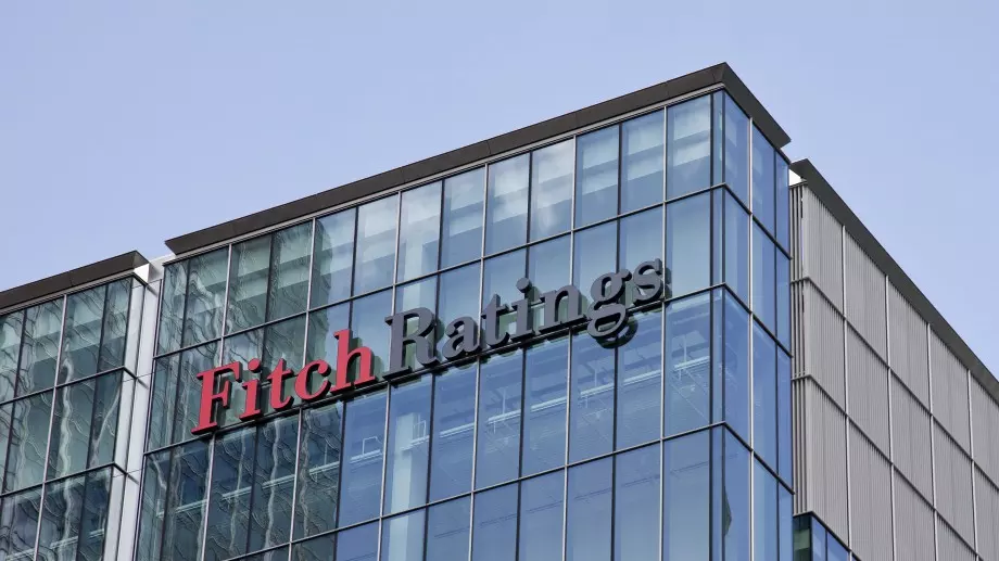  Fitch изрази съмнение, че България ще постигне целта си за влизане в еврозоната 