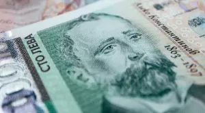 Депозитите минават 100 млрд. лева още тази година