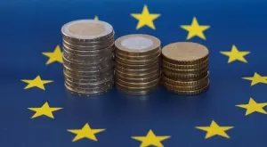 Икономиката на еврозоната лети, но и инфлацията расте