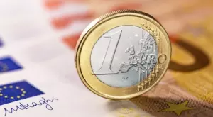 Партията на Слави отлага приемането на еврото в България