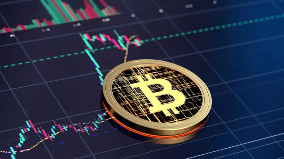 Bitcoin е в подем – скочи над 50 000 долара