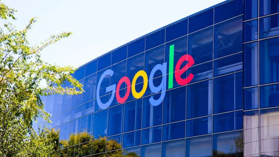 Google пусна опция за изтриване на детски снимки