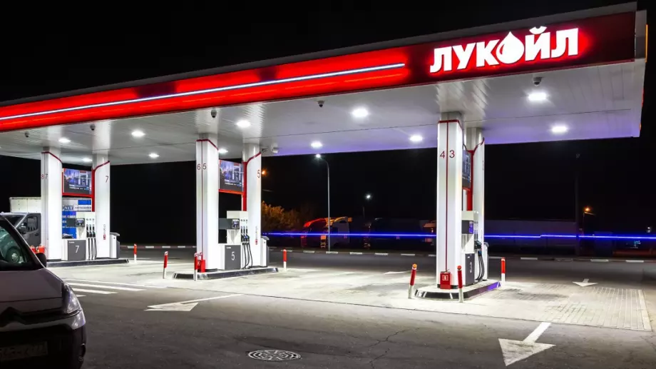 КЗК разследва "Лукойл България" за монопол