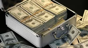 Западът блокира руски активи за 330 милиарда долара