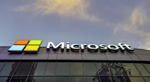 Microsoft купува разработчика на игри Activision Blizzard