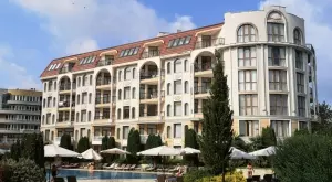 Масово разпродават хотели из цяла България