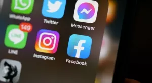 Ще плащаме за Facebook и Instagram, за да покажем, че сме истински