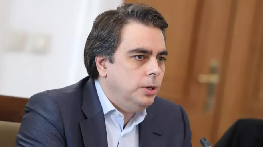 Асен Василев отряза мераците на Кремъл: Ще плащаме руския газ в долари