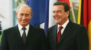 Бившият канцлер на Германия Герхард Шрьодер напуска ръководството на "Роснефт"