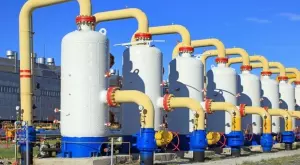 Цените на газа в Европа гонят тримесечен рекорд