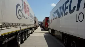 Въвеждат по-високи тол такси за чужди превозвачи и по-ниски за българските