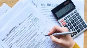 Данъчни облекчения за деца: Колко пари ще върне НАП на родителите? 
