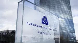 След забавеното вдигане на лихвата ЕЦБ започва да свива баланса си през март 2023 г.