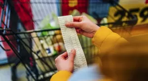КЗК против инициатива на икономическото министерство за по-ниски цени на някои хранителни стоки