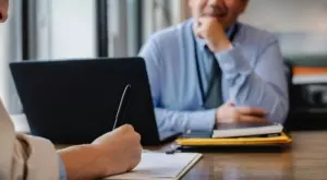 Спад на обявите за работа във всички икономически сектори у нас и през ноември