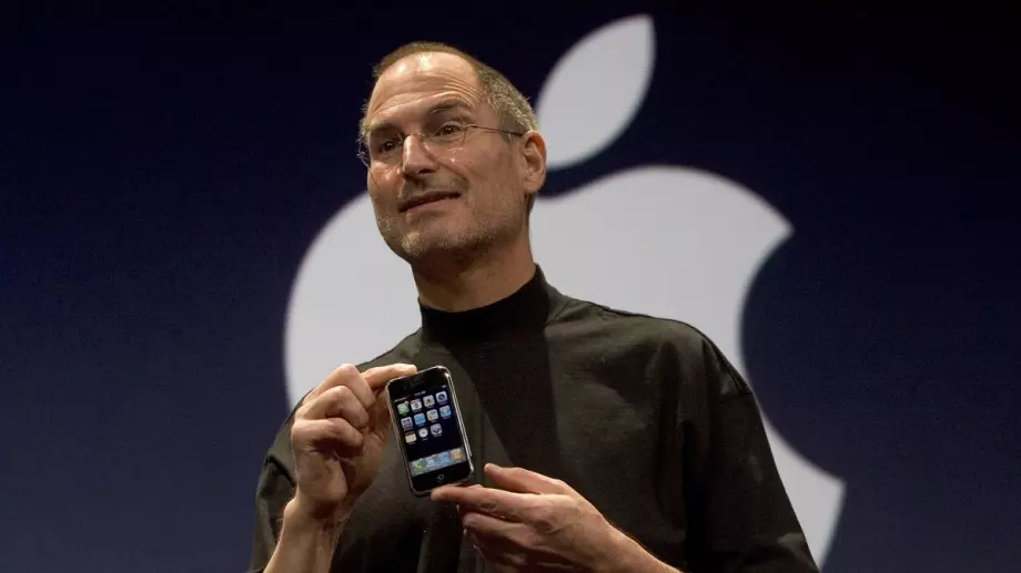 Уникален iPhone ще бъде продаден за поне 50 000 долара