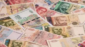 Парите в обращение в края на декември 2023 г. се увеличават до 605 900 241 броя