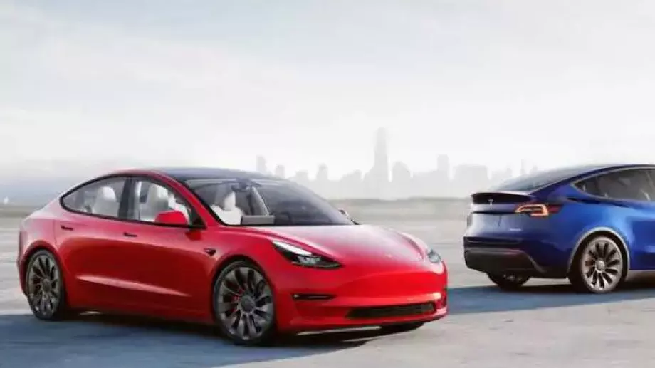 Tesla продължава с агресивното намаление на цените на автомобили