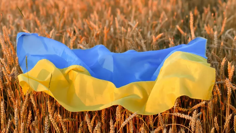 Украйна променя правилата за износ на храни, за да не влоши отношенията с най-близките си съюзници