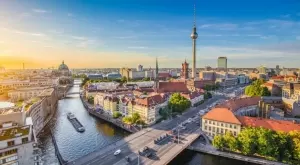 Инфлацията в Германия се стабилизира на 3-годишно дъно