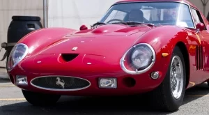 Стягат първото електрическо Ferrari