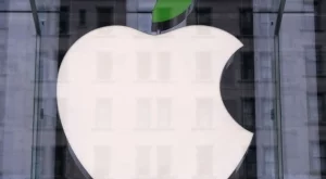 Apple мести производството на iPhone от Китай в Индия