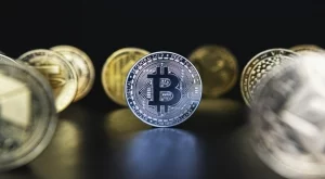 Биткойнът счупи нов рекорд