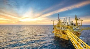 МАЕ промени прогнозата си за търсенето на петрол и газ