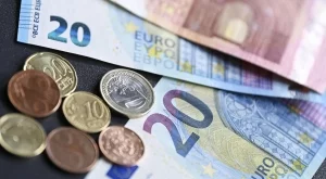 Мнозинството европейци вече се тревожат за финансовото си състояние